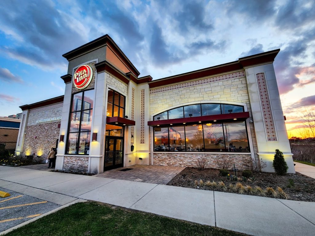 Best Casual Restaurants in Naperville